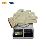 عکس دستکش کار نخی 70 گرم روی ترازو